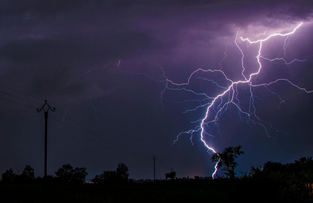Dealing with the storms of life (Ac&nbsp;27:13-19)