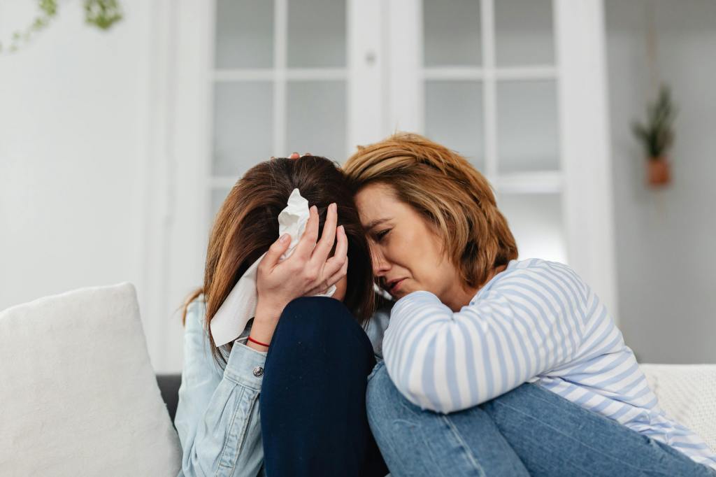 When struggling, share your struggle with a loved one (Mt&nbsp;26:36-43)