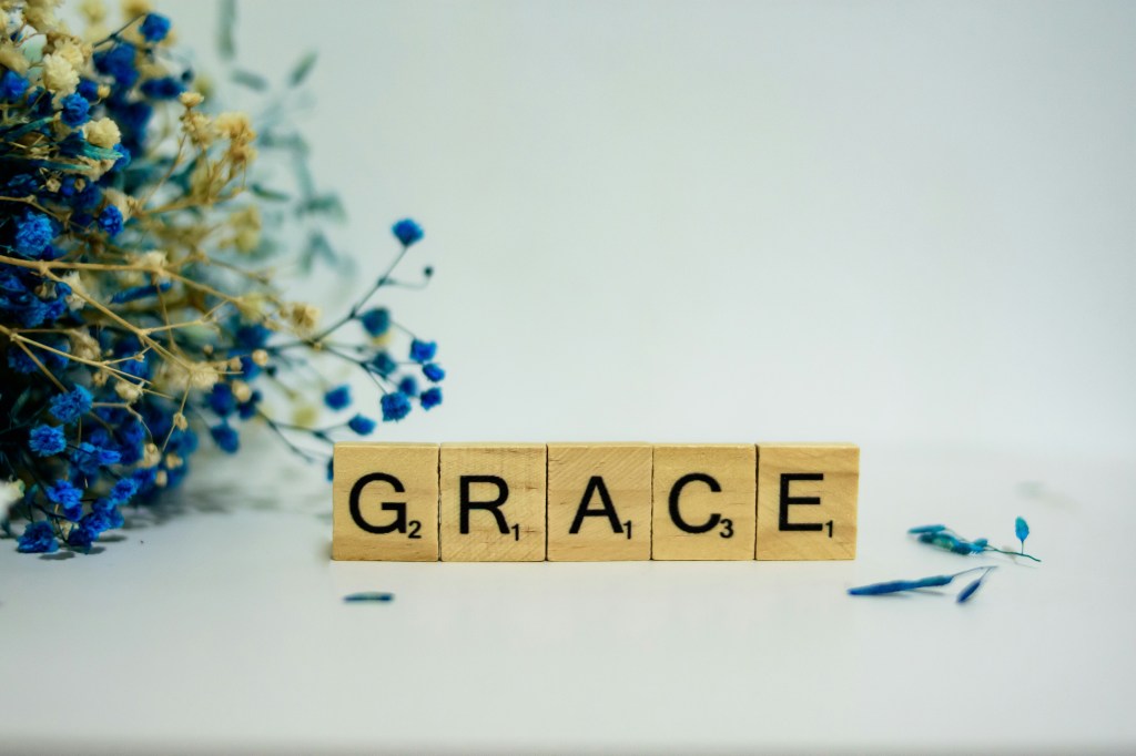 God’s grace and mercy despite having a broken heart (Hos&nbsp;2:14-20)